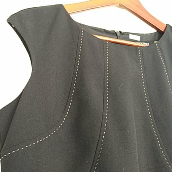 Ellen tracy flattering dress - Picture 2 of 4